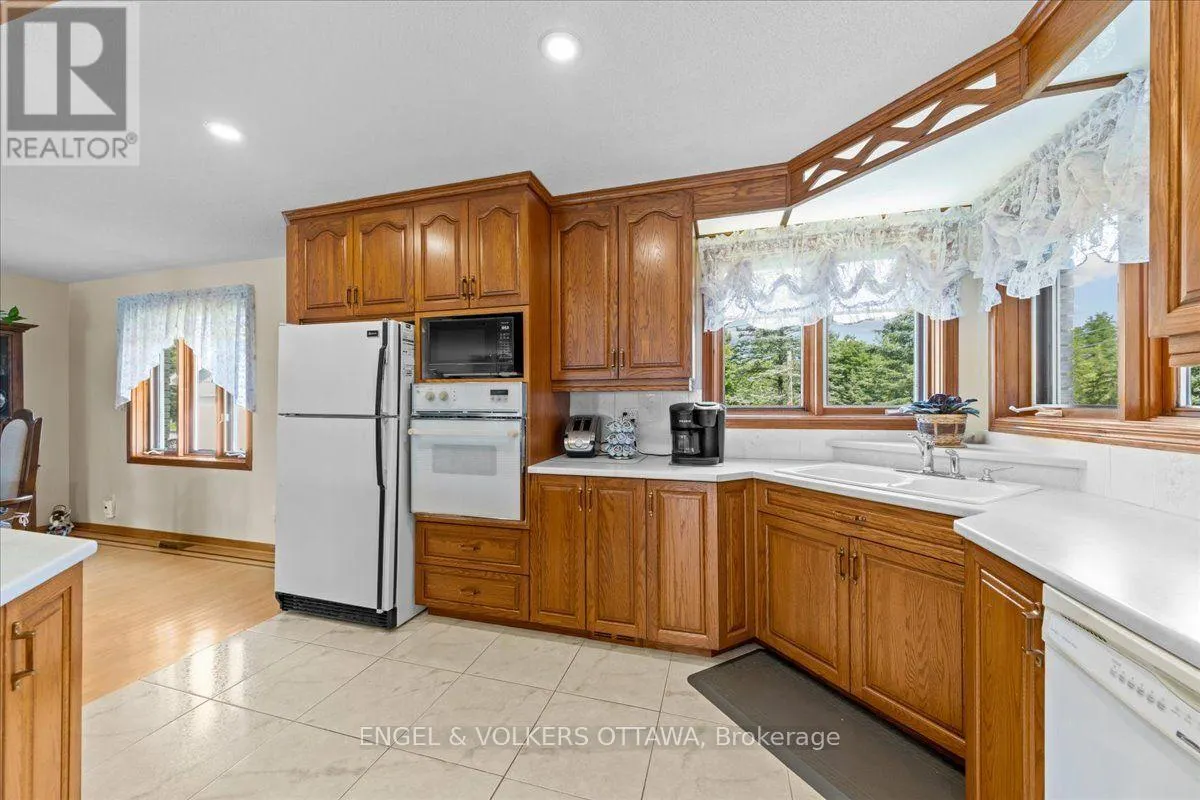 3805 BIG RIDEAU LAKE ROAD