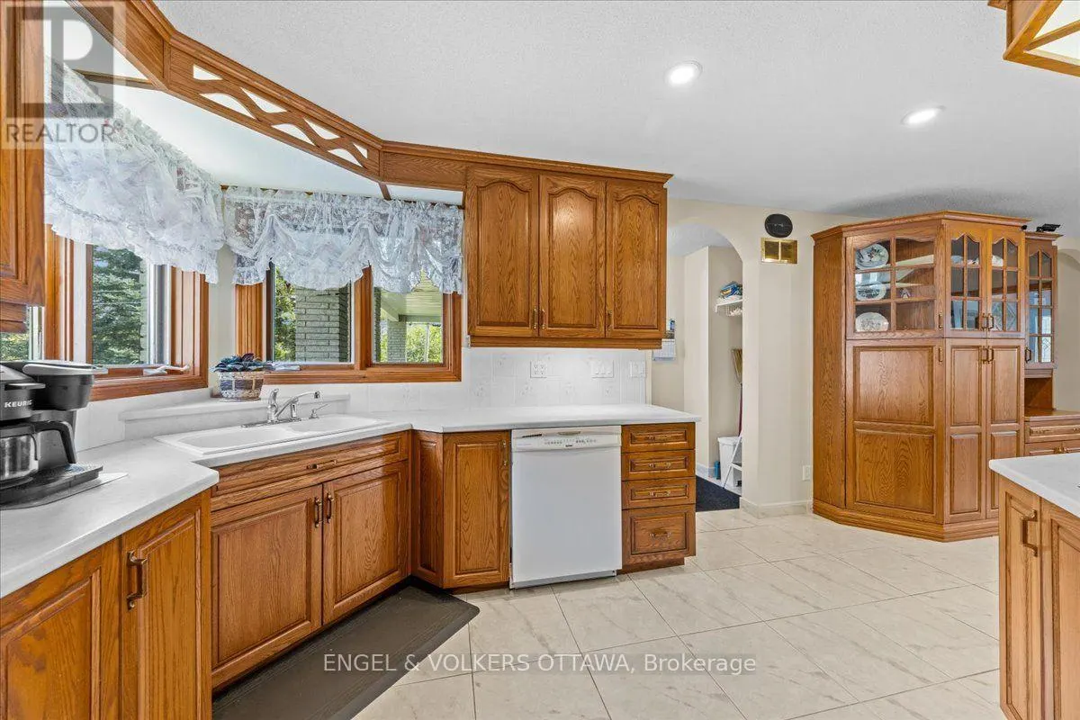 3805 BIG RIDEAU LAKE ROAD
