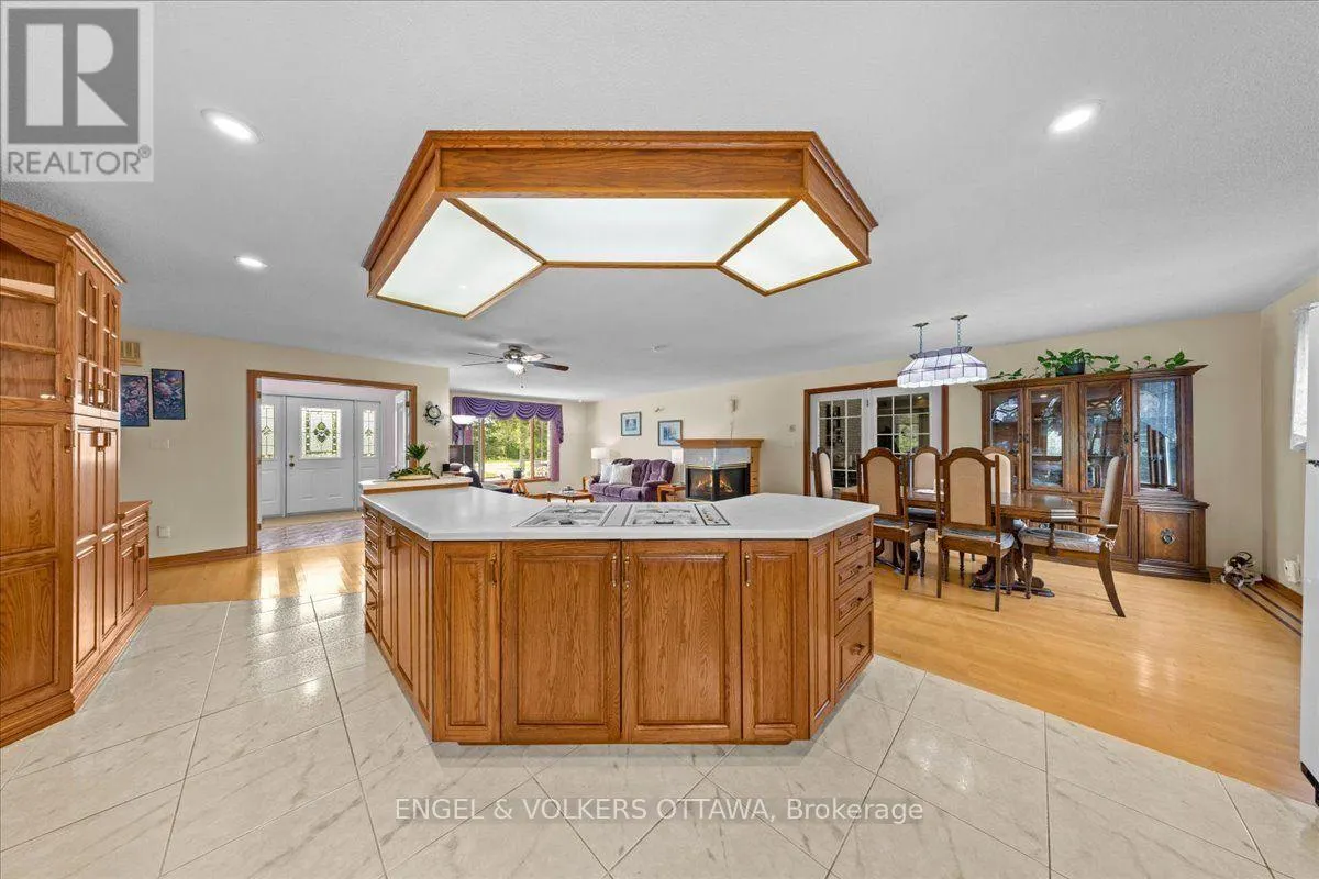 3805 BIG RIDEAU LAKE ROAD