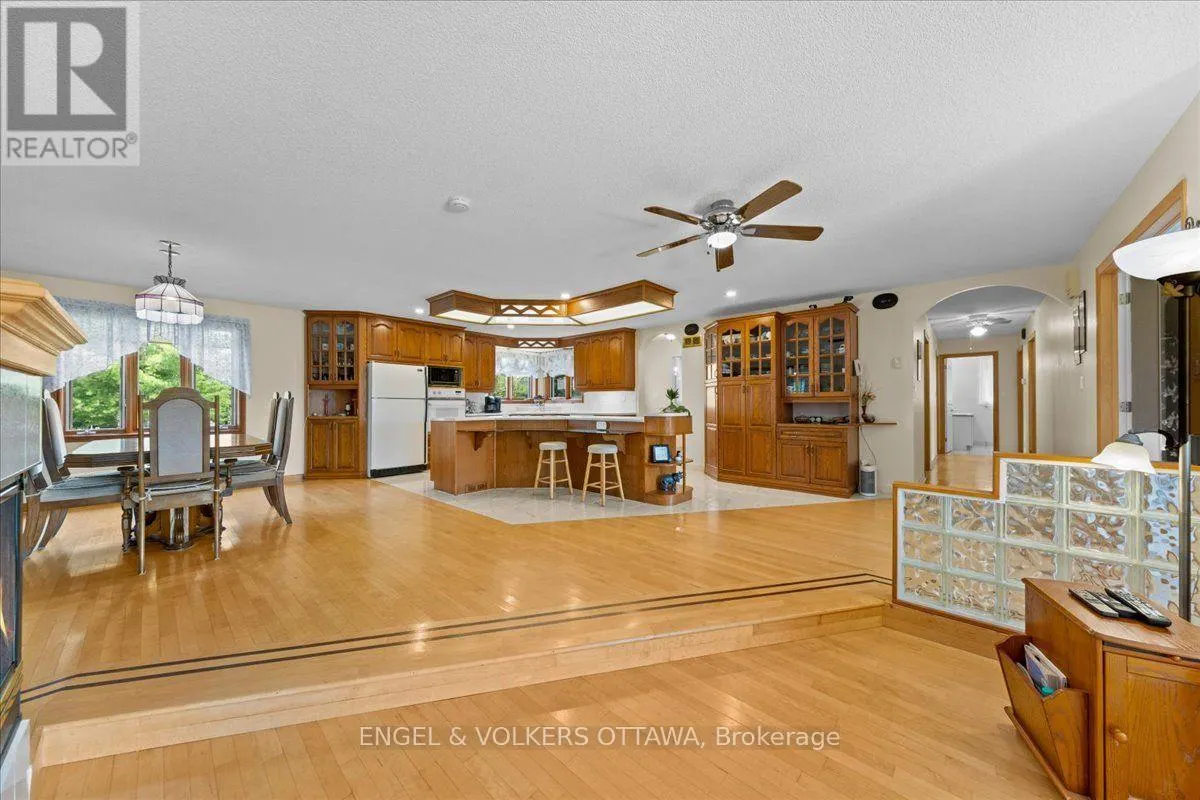 3805 BIG RIDEAU LAKE ROAD