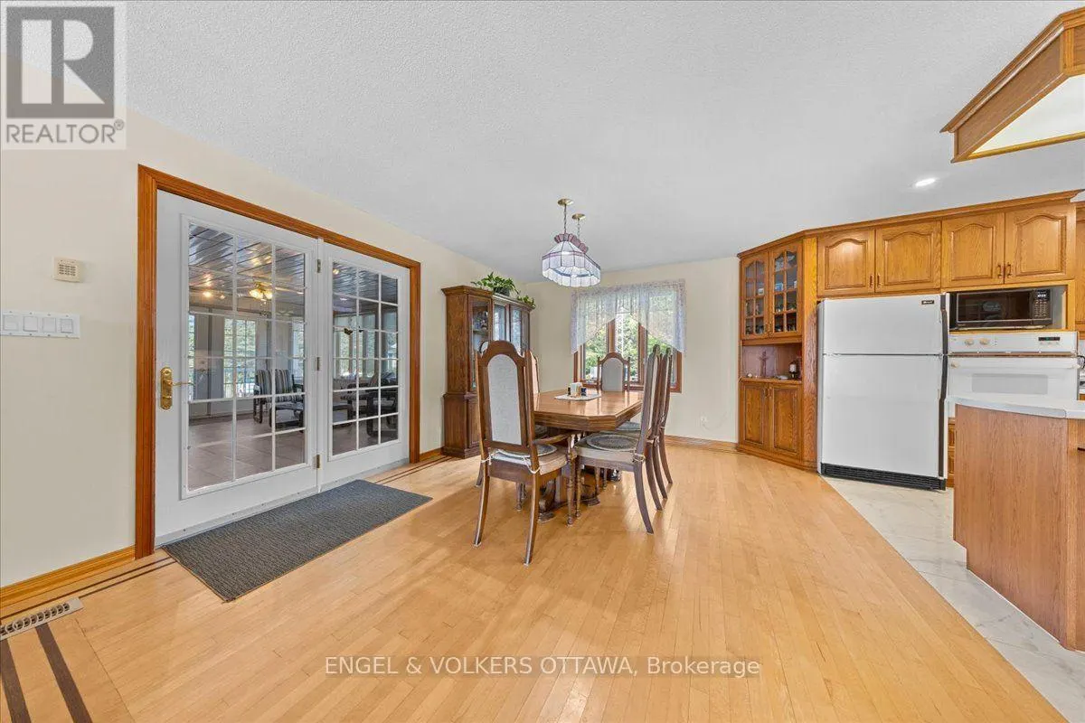 3805 BIG RIDEAU LAKE ROAD