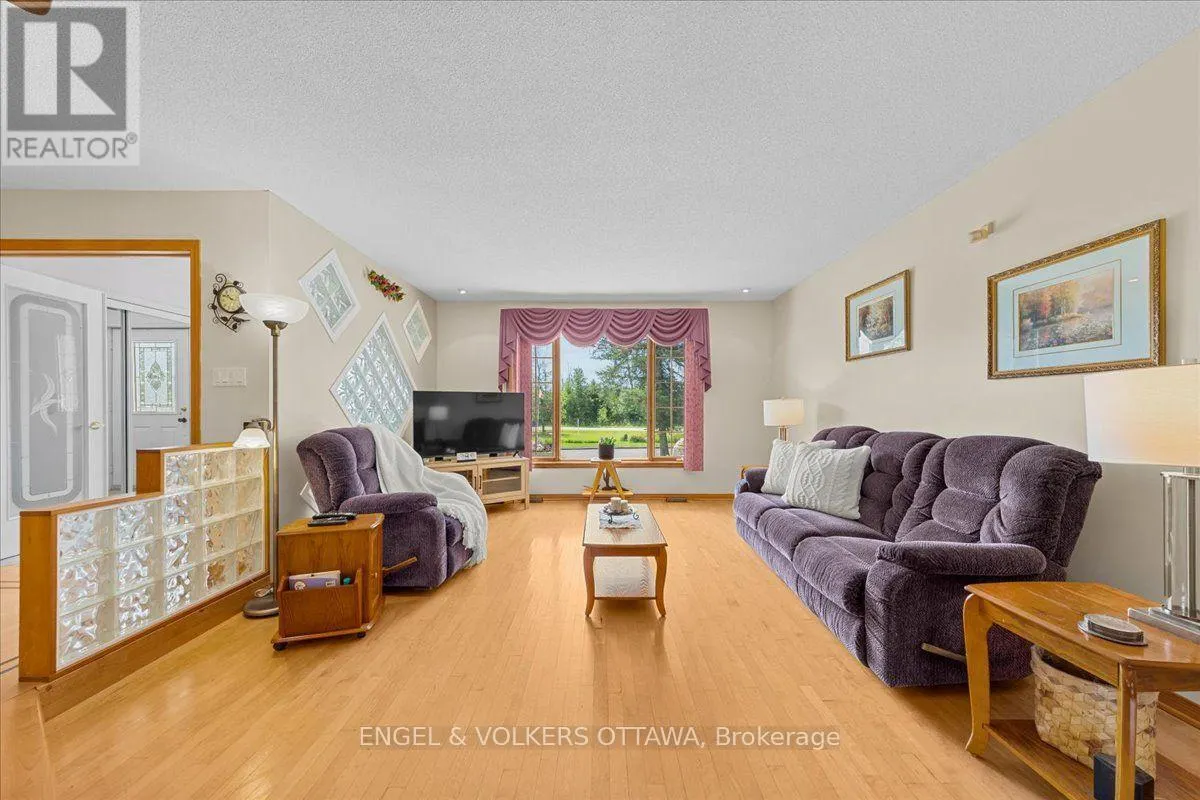3805 BIG RIDEAU LAKE ROAD