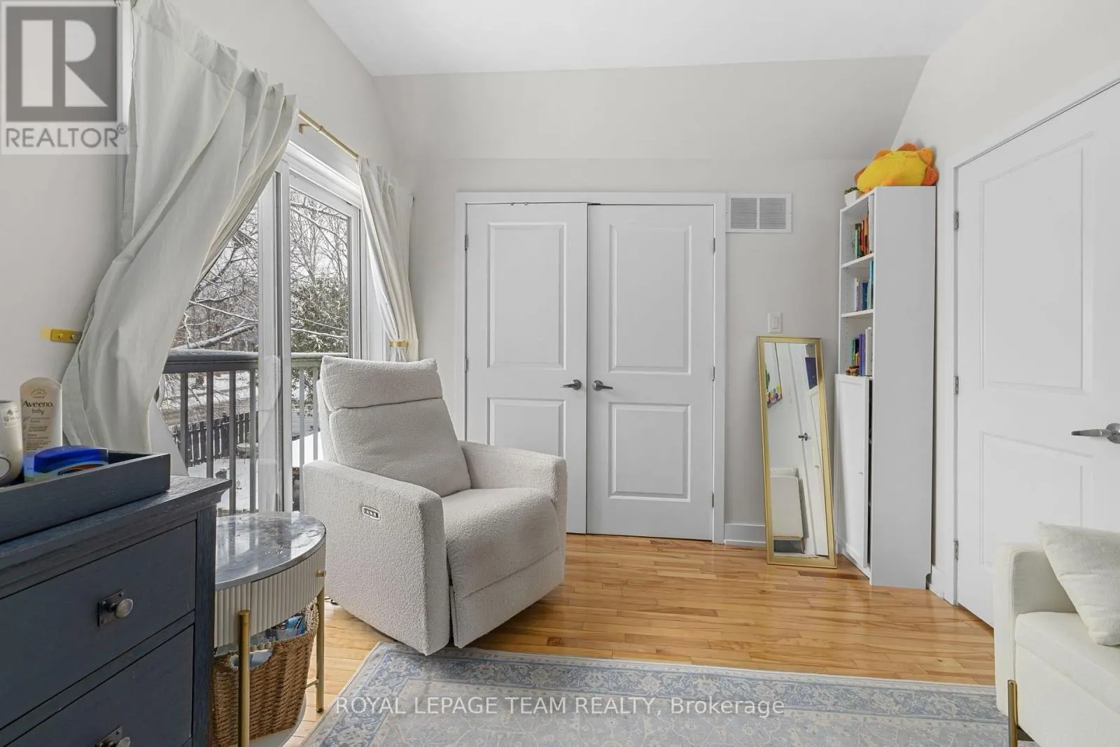 433 DAWSON AVENUE