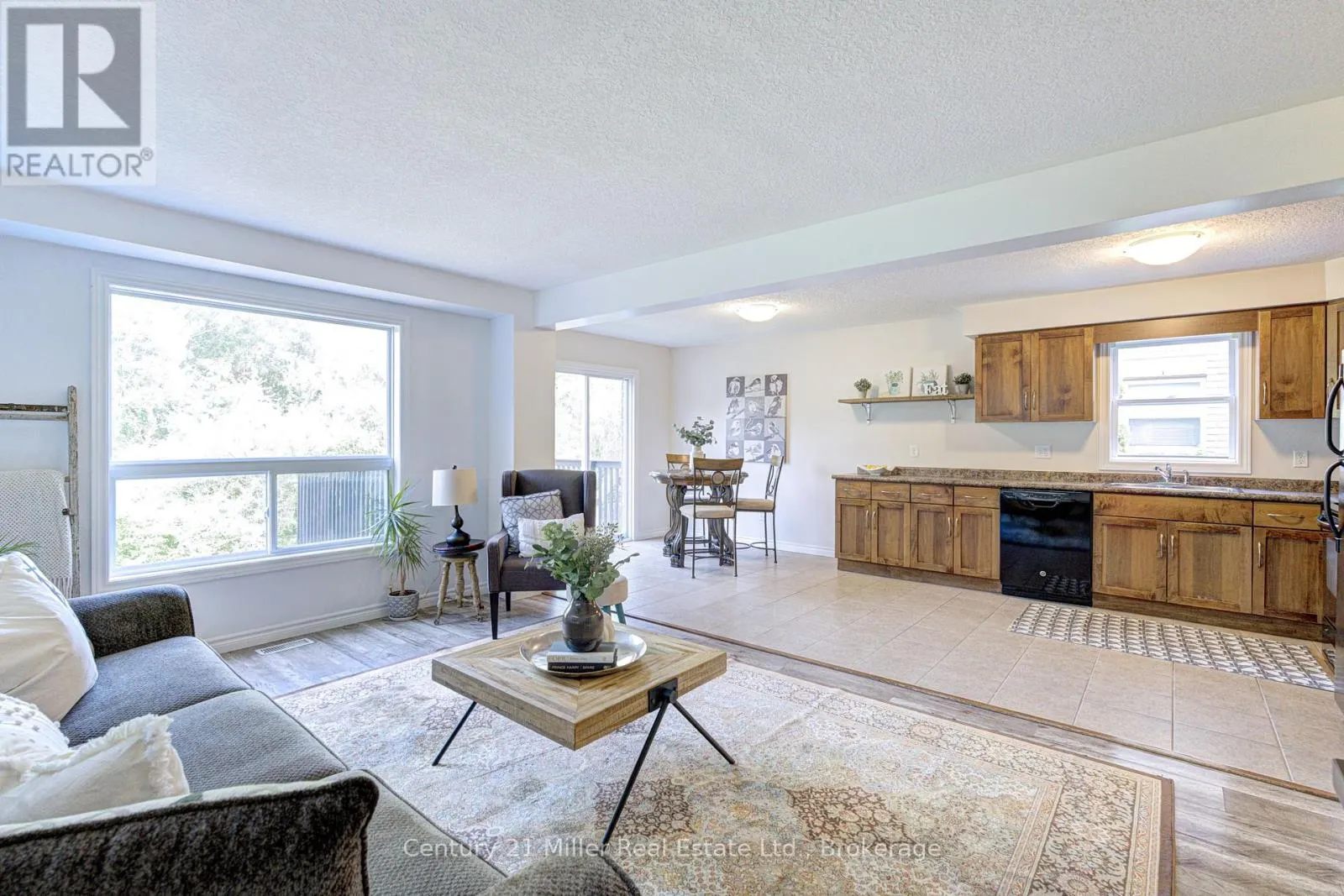 282 CARRINGTON DRIVE
