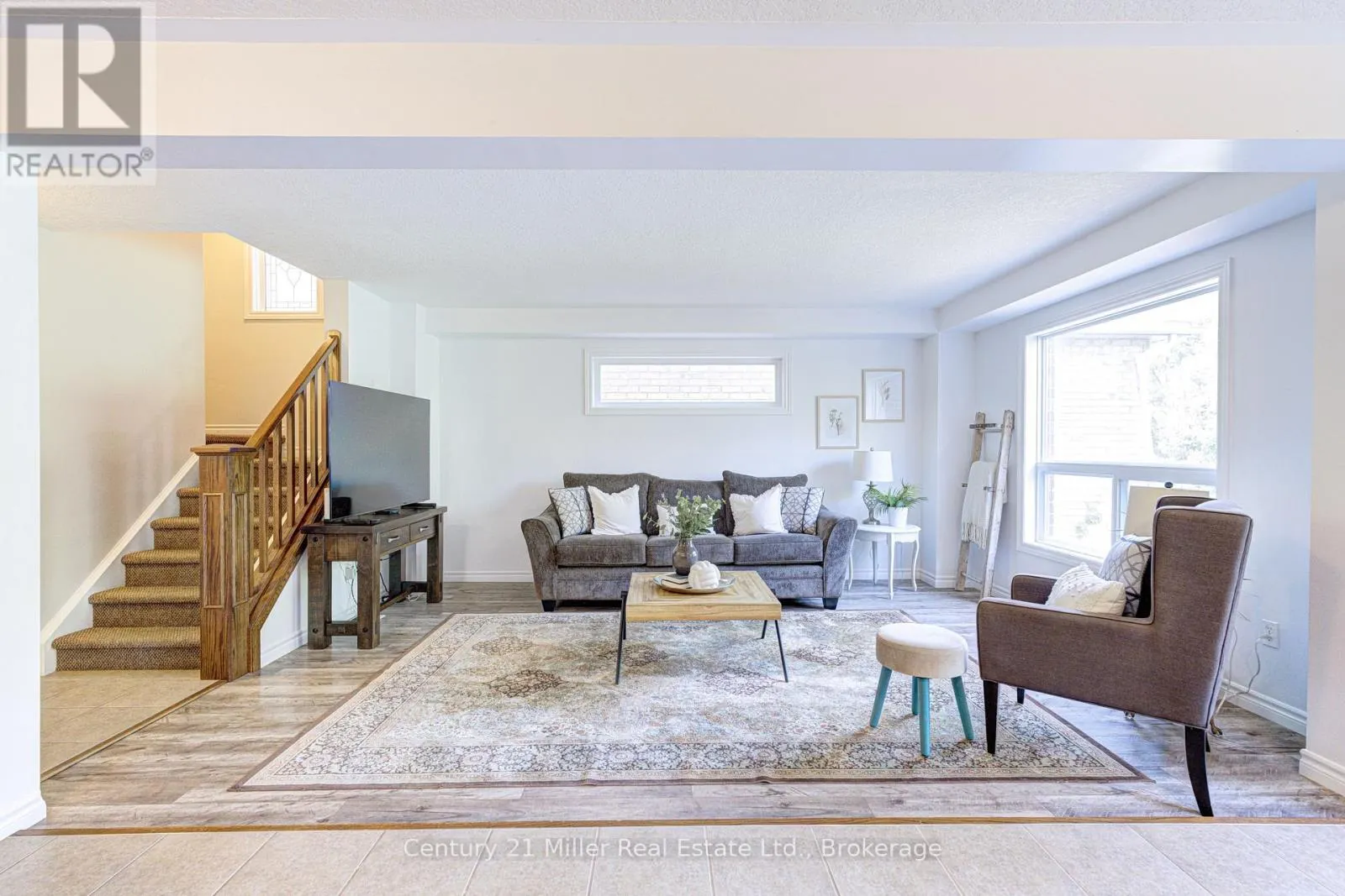 282 CARRINGTON DRIVE