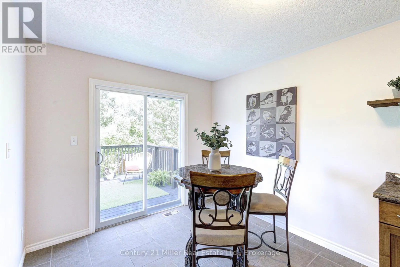 282 CARRINGTON DRIVE