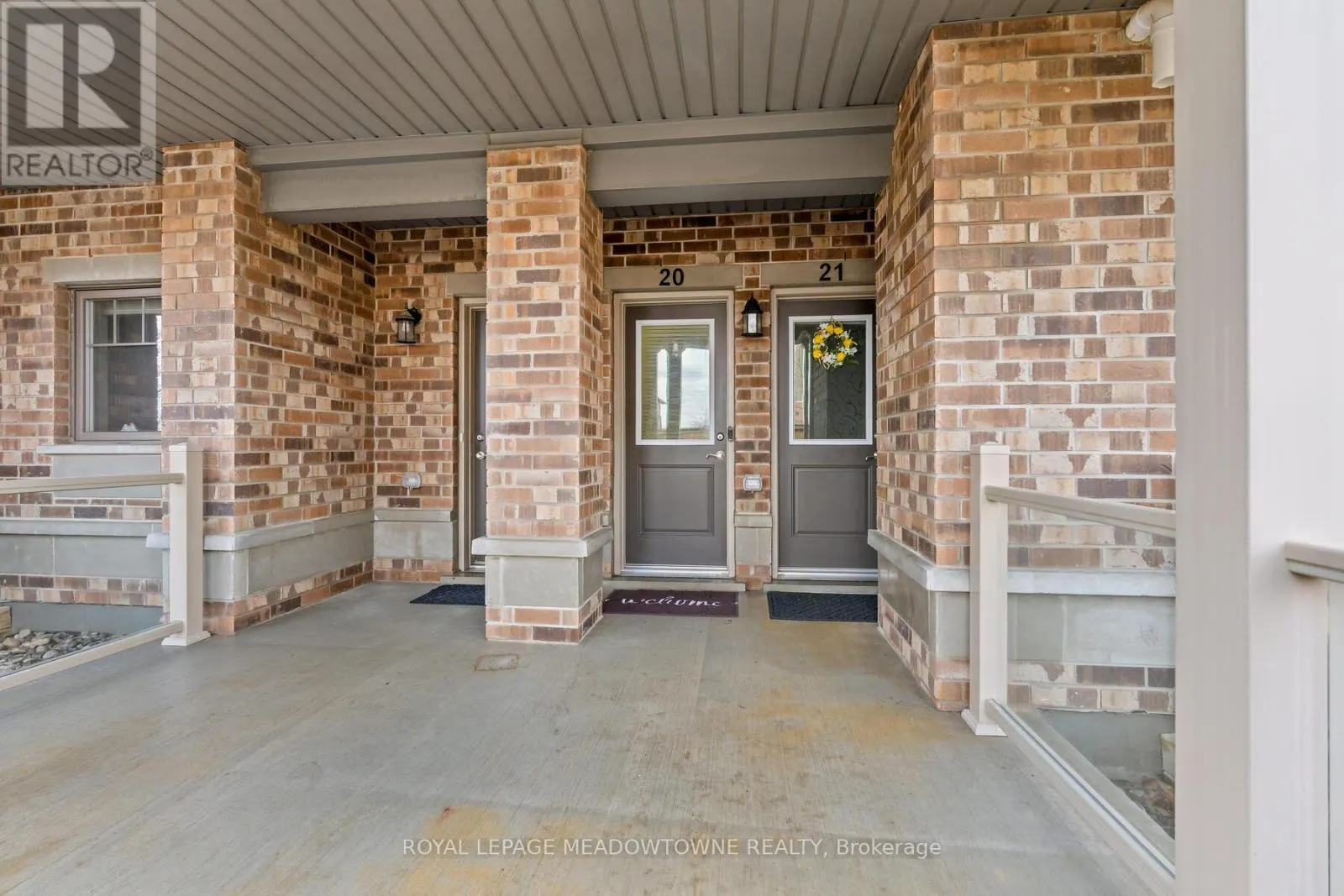 20 - 39 KAY CRESCENT