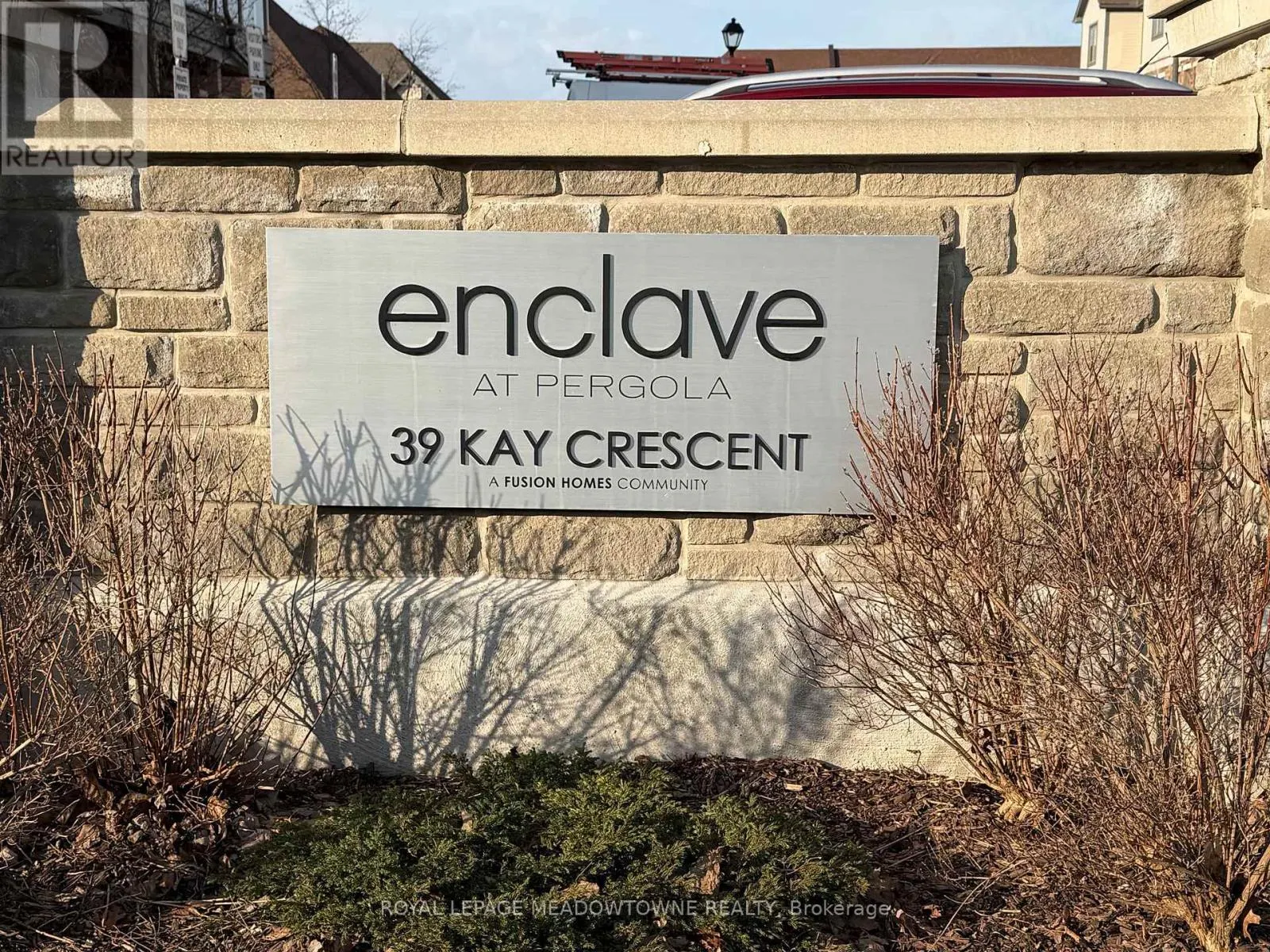 20 - 39 KAY CRESCENT