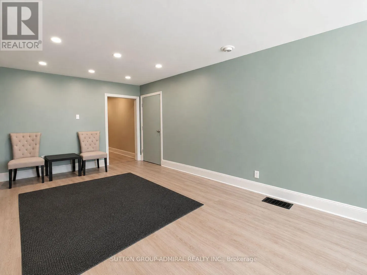UNIT 101 - 249 DIVISION STREET