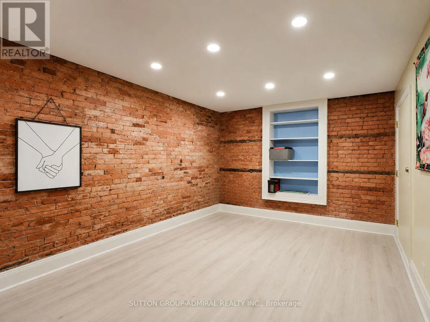 UNIT 101 - 249 DIVISION STREET