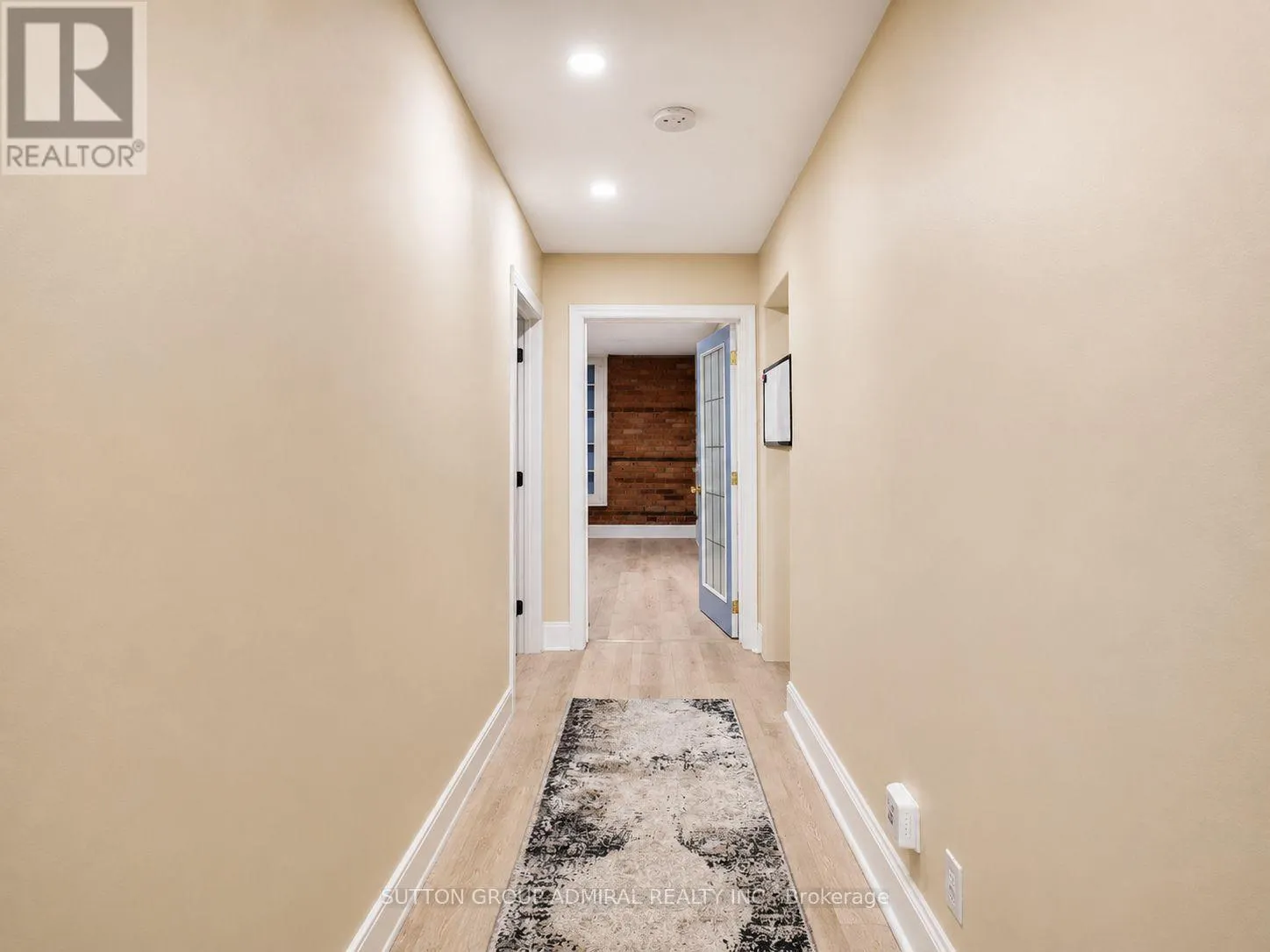 UNIT 101 - 249 DIVISION STREET