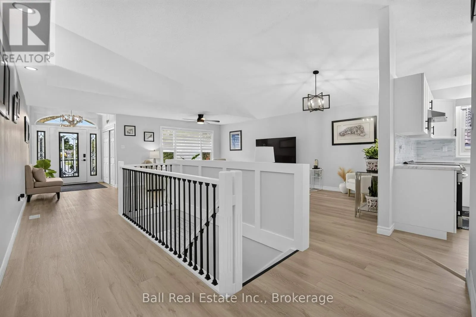 18 RUSSELL HILL ROAD