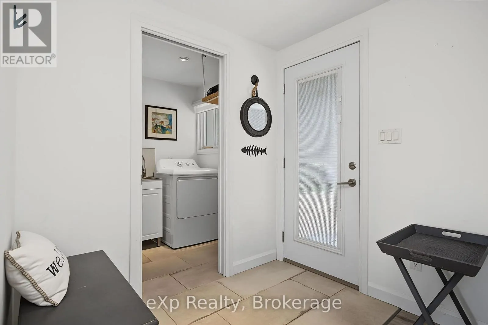 3 BAYVIEW DRIVE