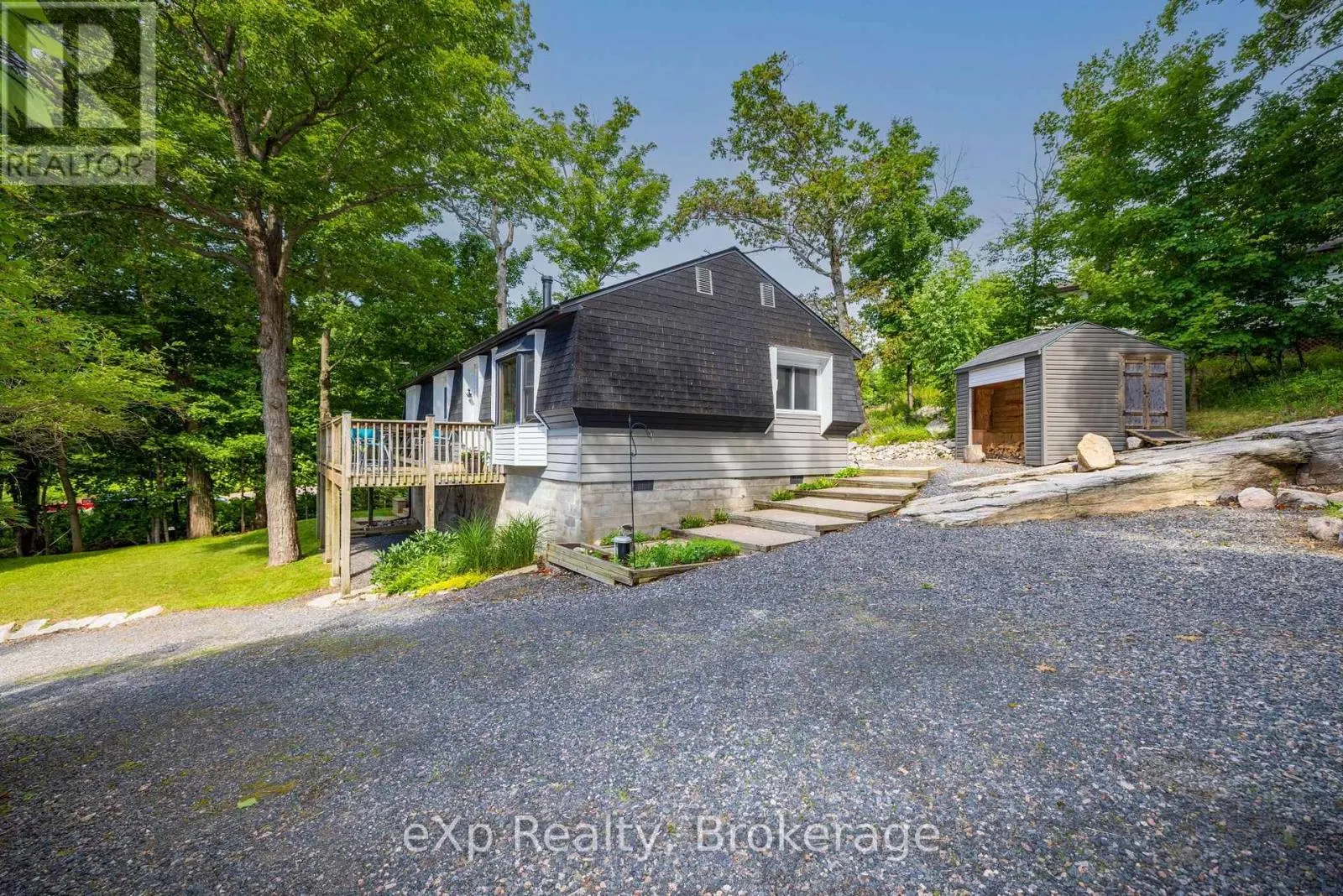 3 BAYVIEW DRIVE