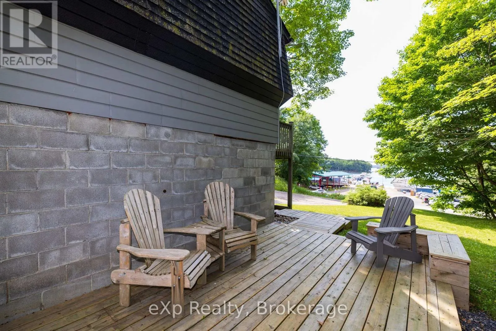 3 BAYVIEW DRIVE