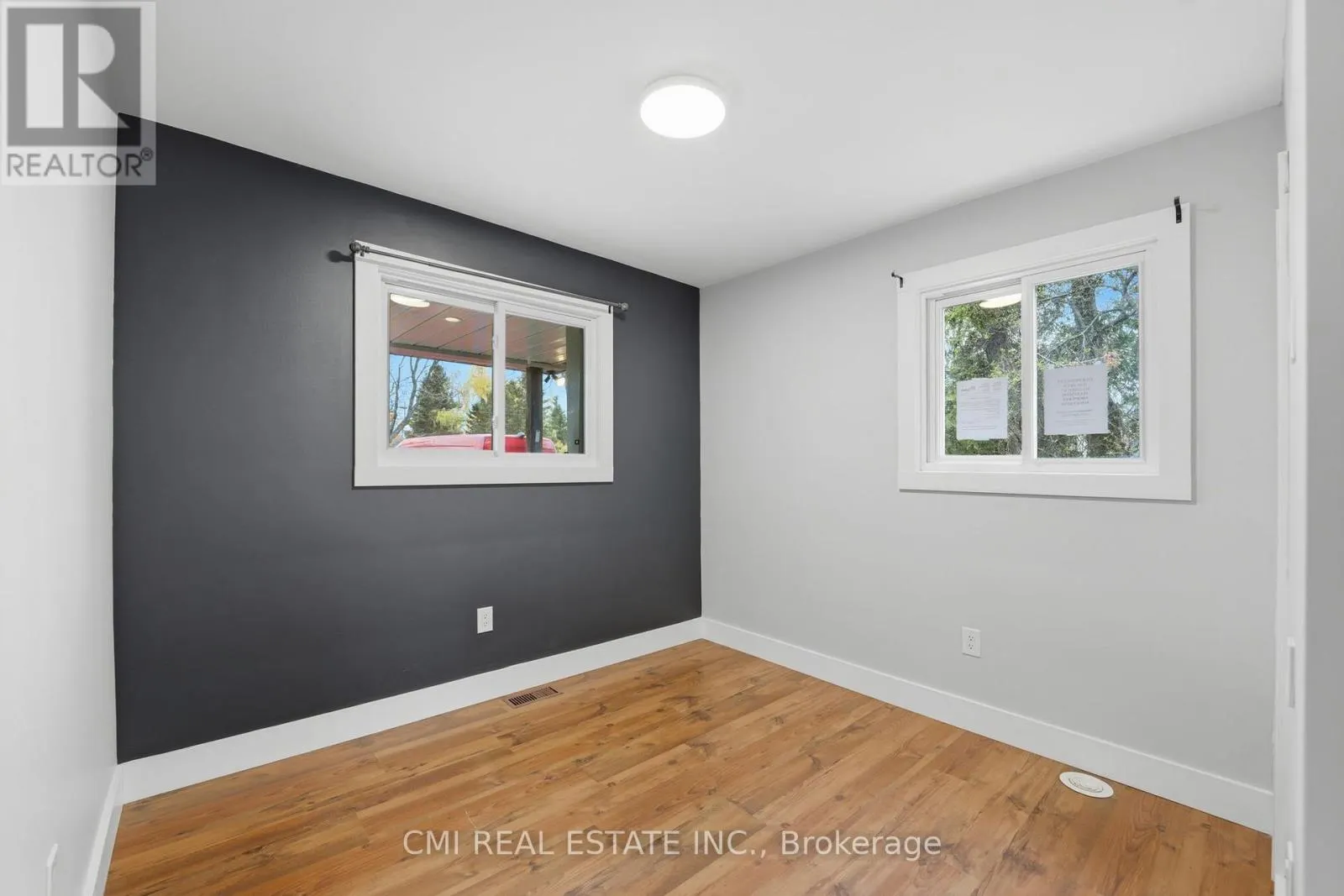 28 RIVER DRIVE