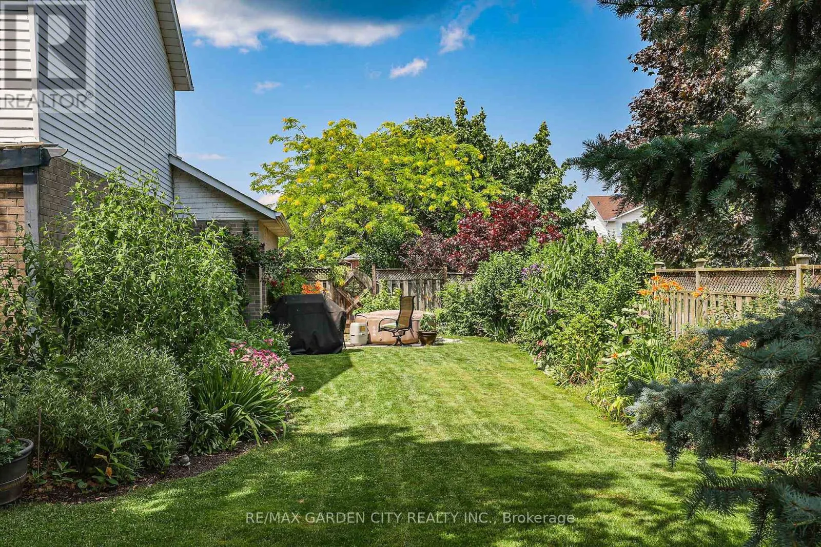 4542 IVY GARDENS CRESCENT