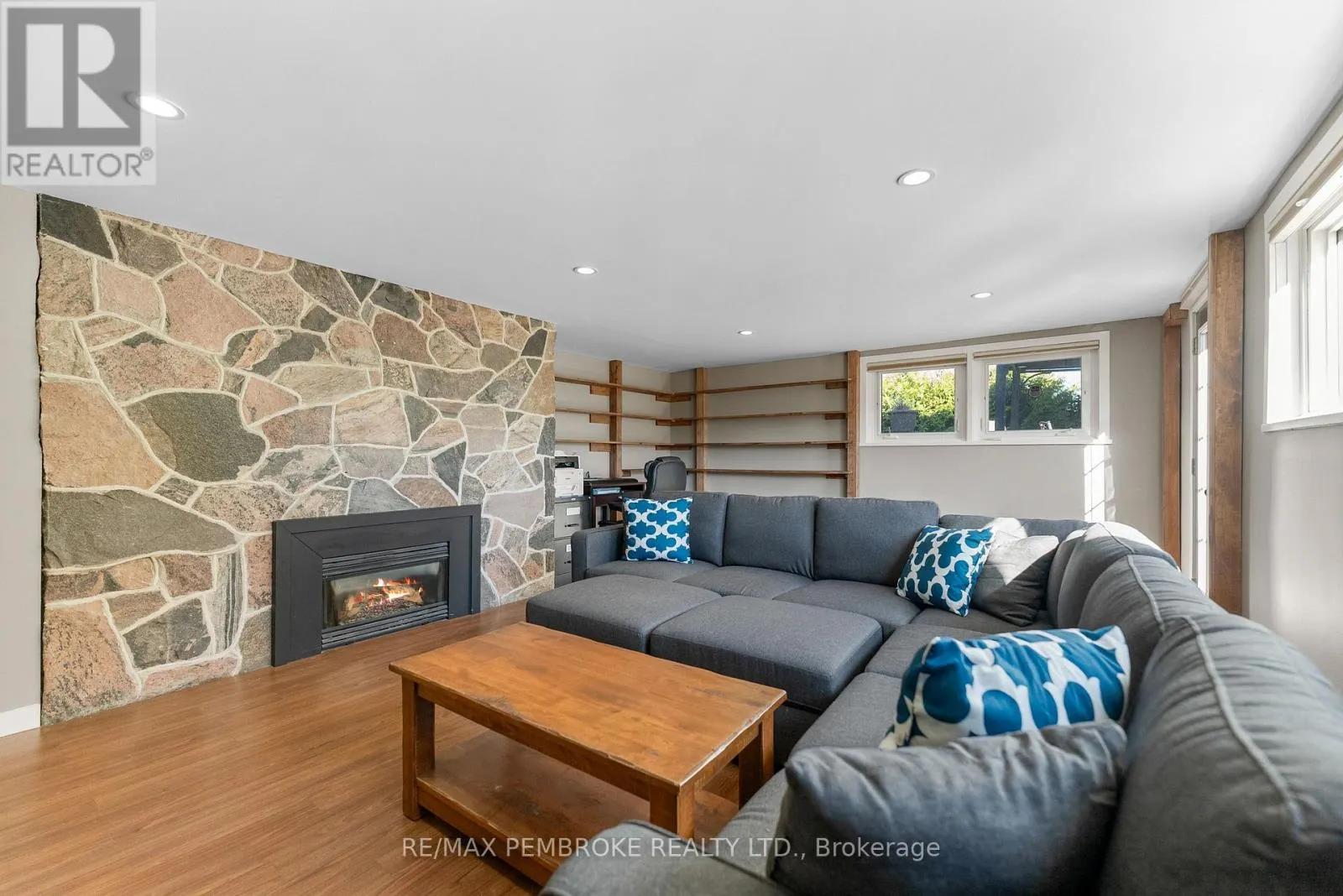 235 BROADVIEW DRIVE