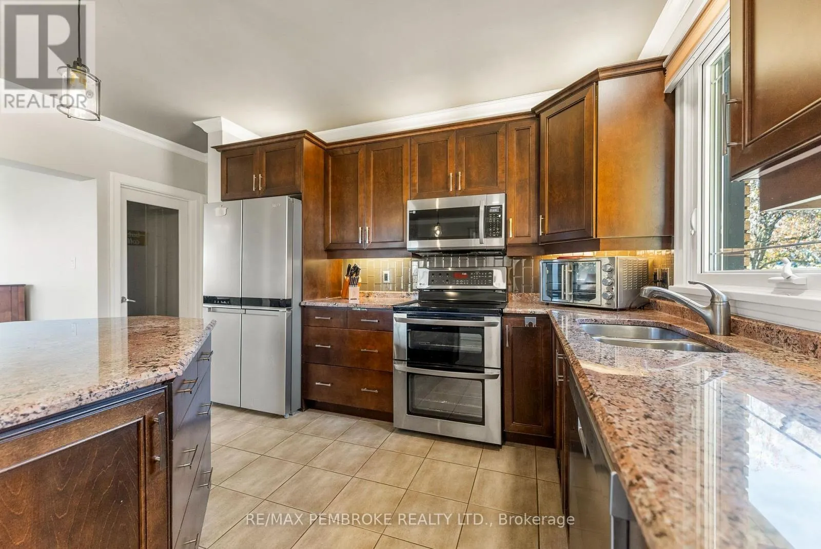 235 BROADVIEW DRIVE