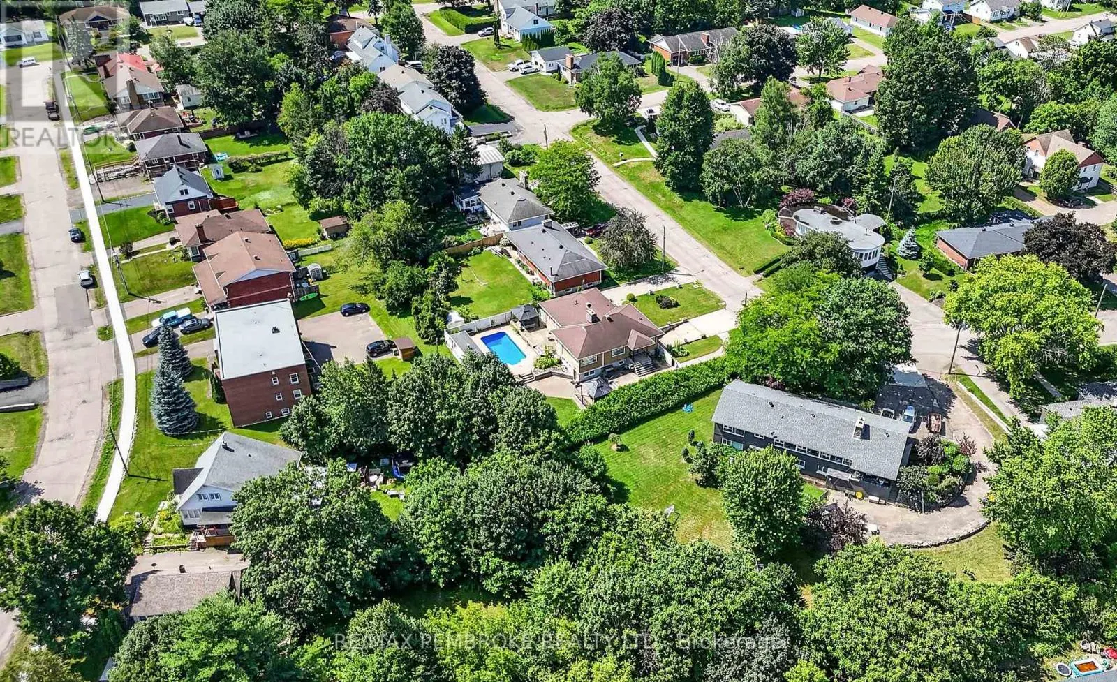 235 BROADVIEW DRIVE