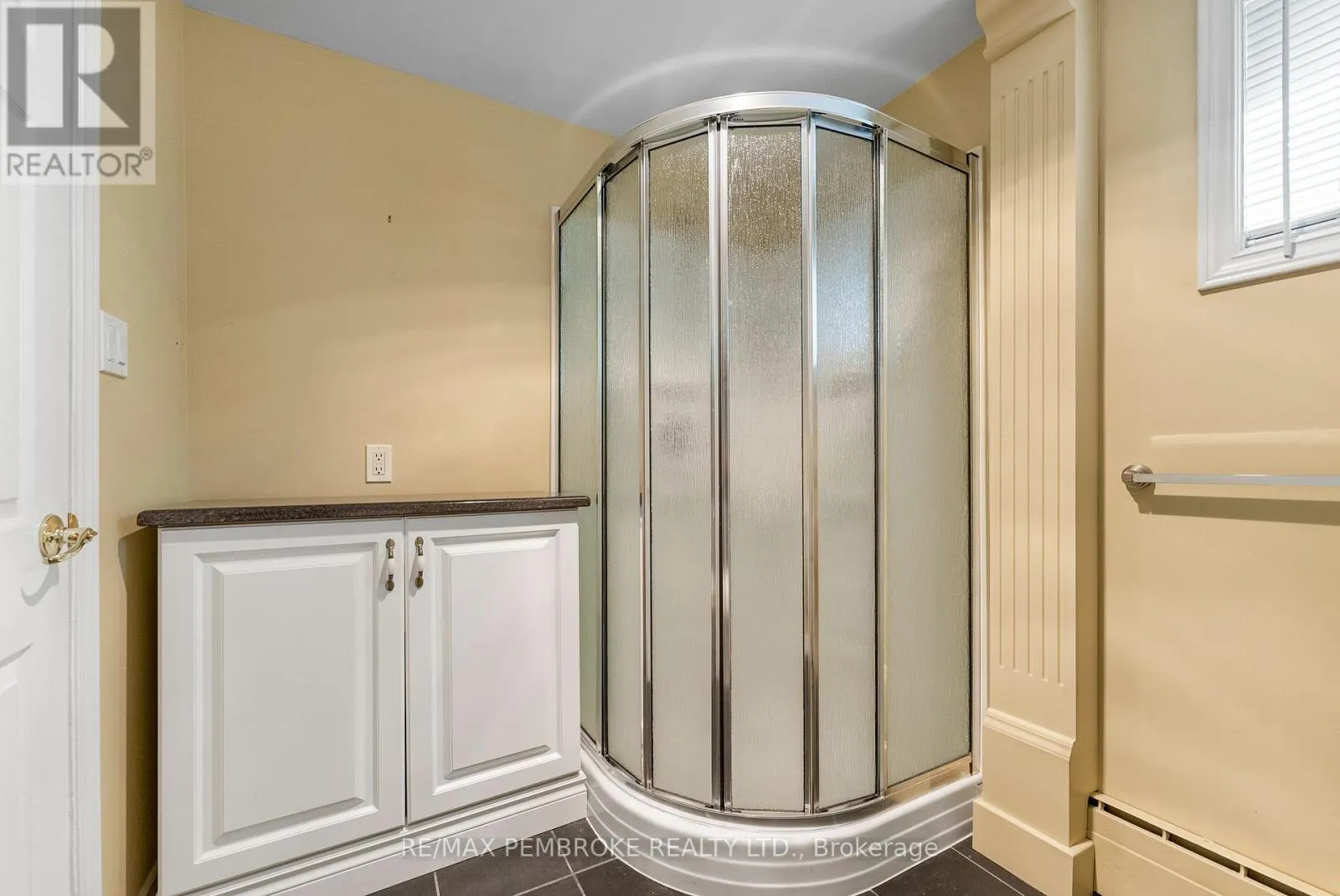 235 BROADVIEW DRIVE