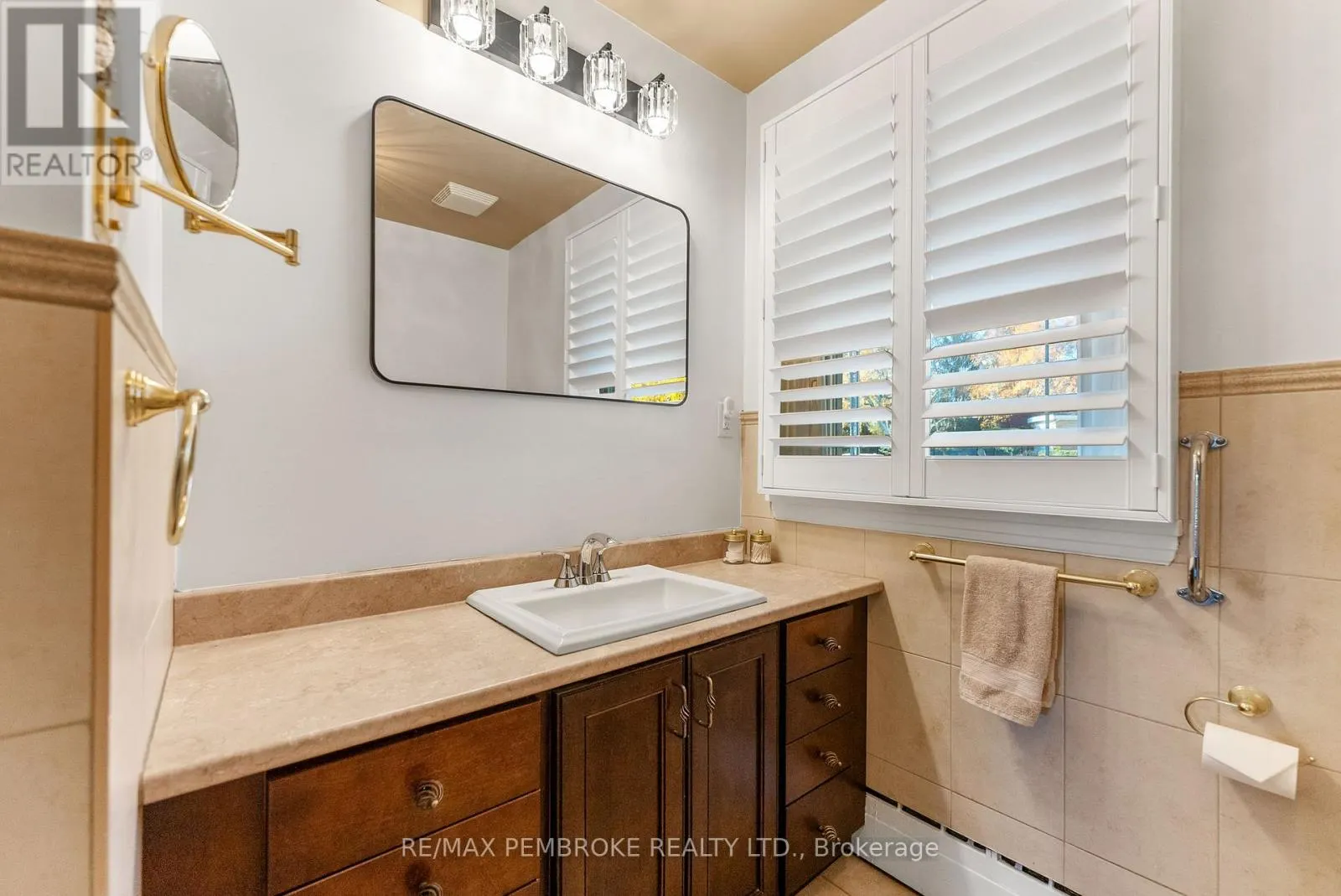 235 BROADVIEW DRIVE