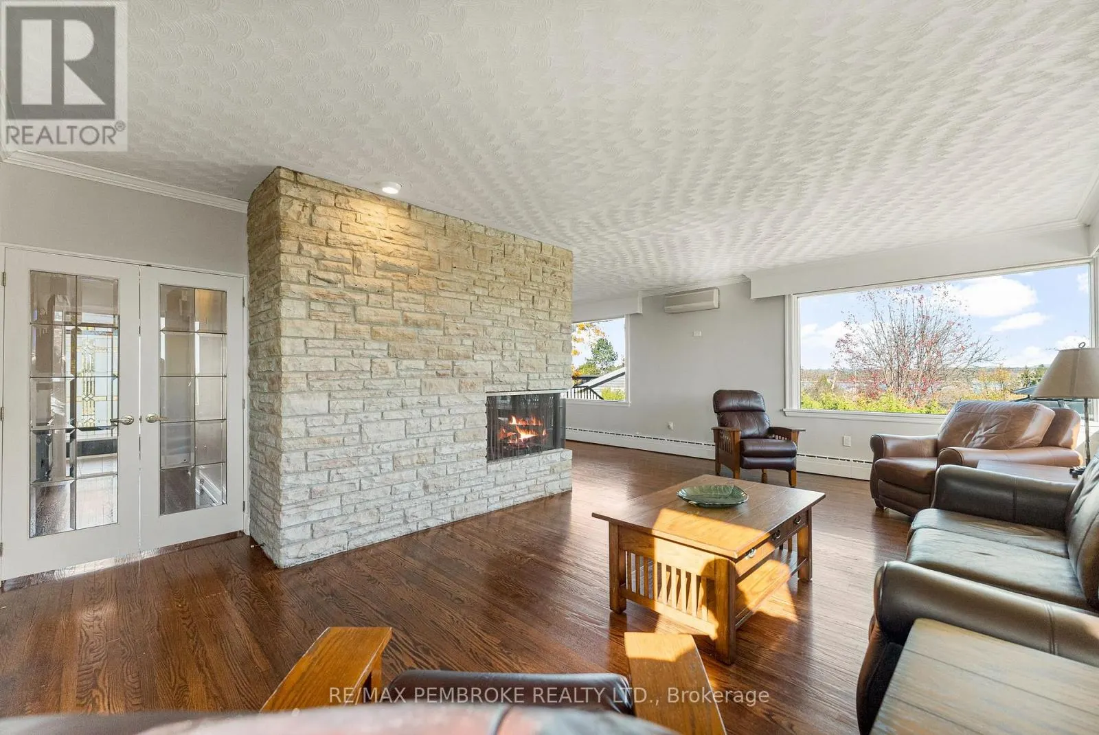 235 BROADVIEW DRIVE