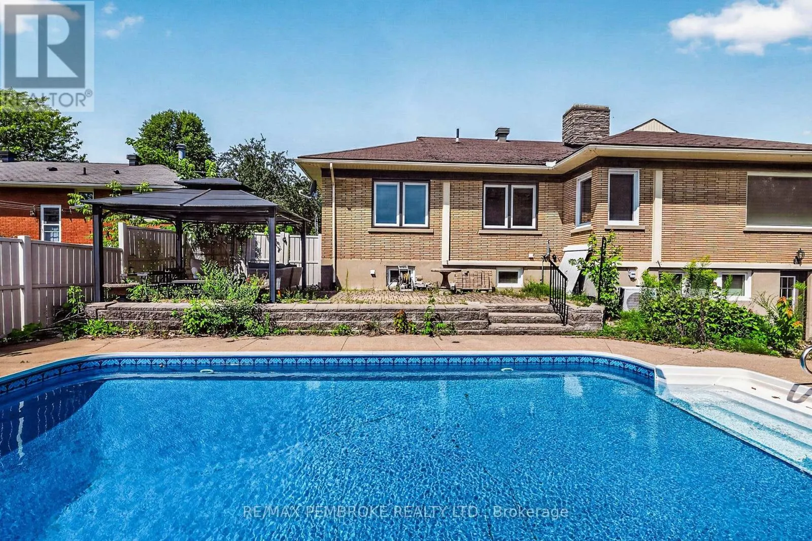 235 BROADVIEW DRIVE