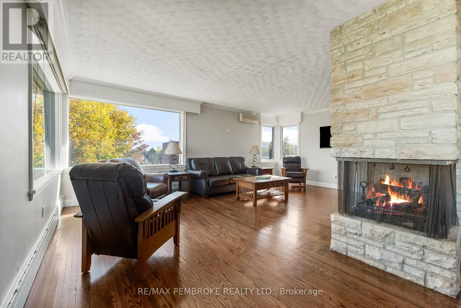 235 BROADVIEW DRIVE