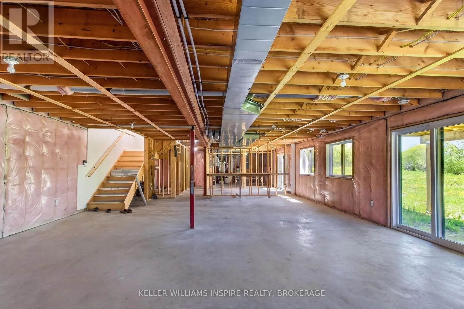 939 SHEFFIELD LANE