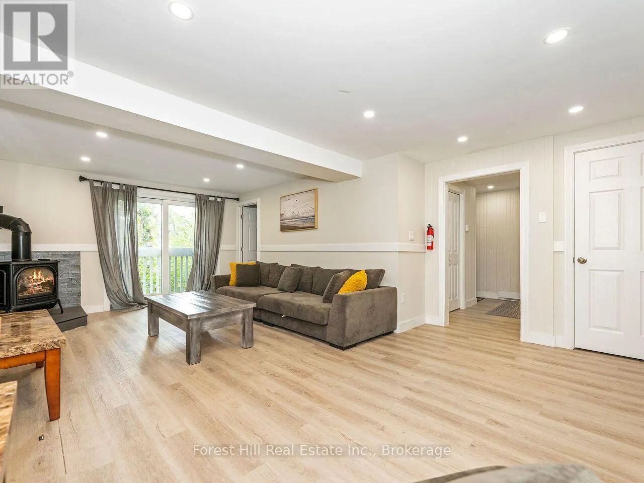 #8 - 1006 YOUNGS ROAD ##8