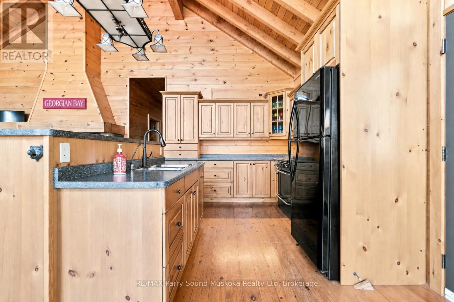 43 15C ISLAND