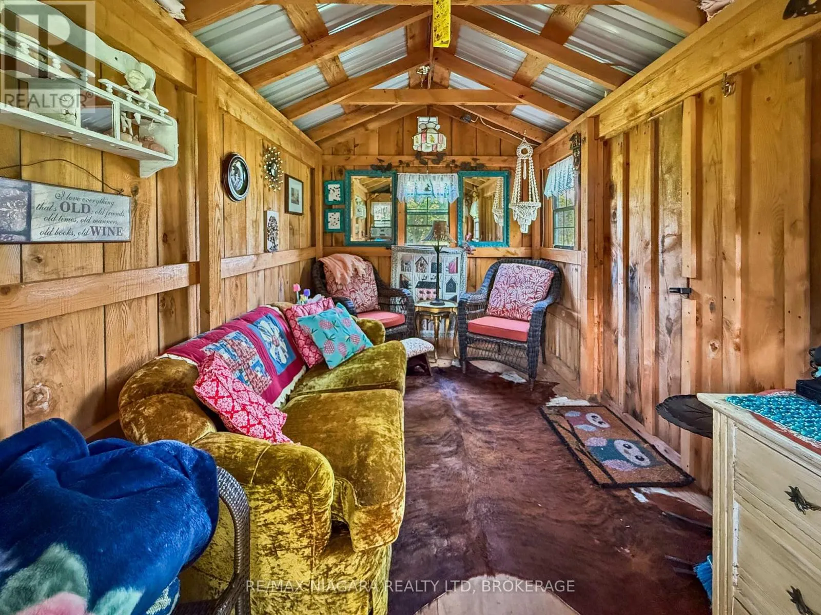 2223 TURNER ROAD