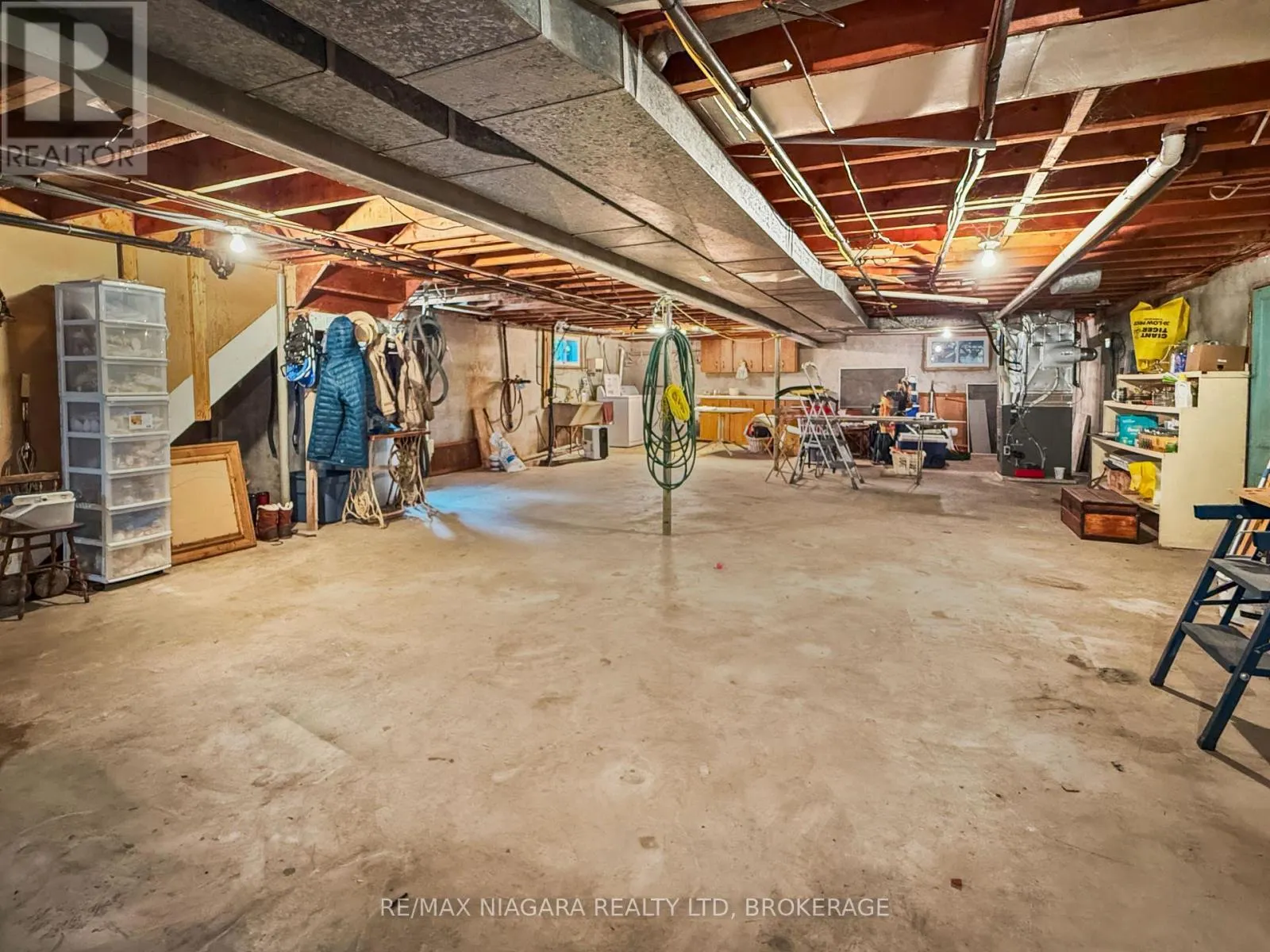 2223 TURNER ROAD