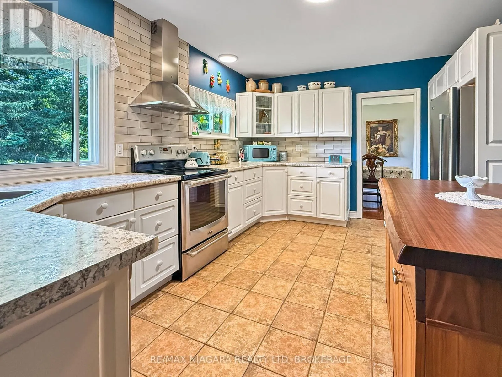 2223 TURNER ROAD