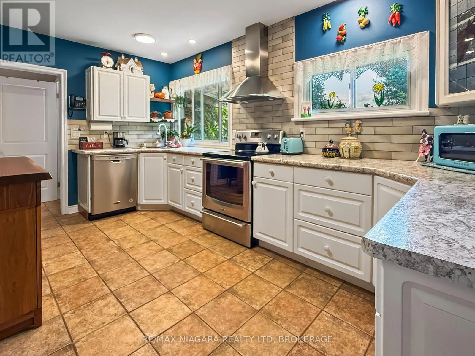 2223 TURNER ROAD