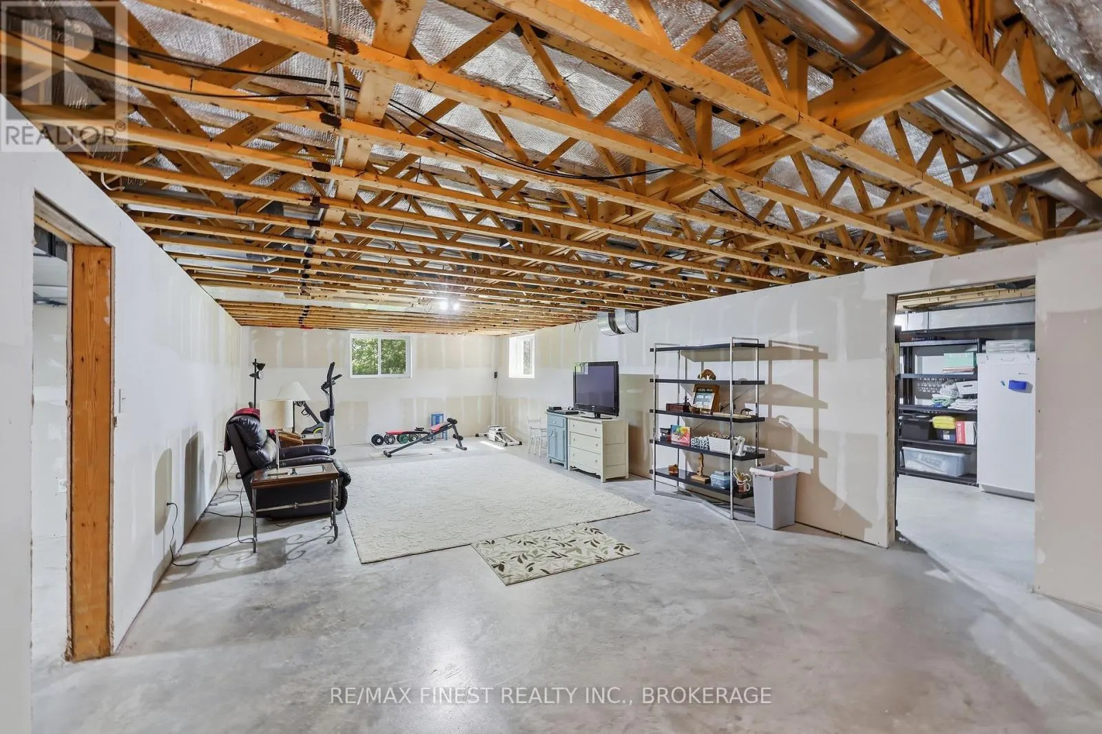 3309 SWITZERVILLE ROAD