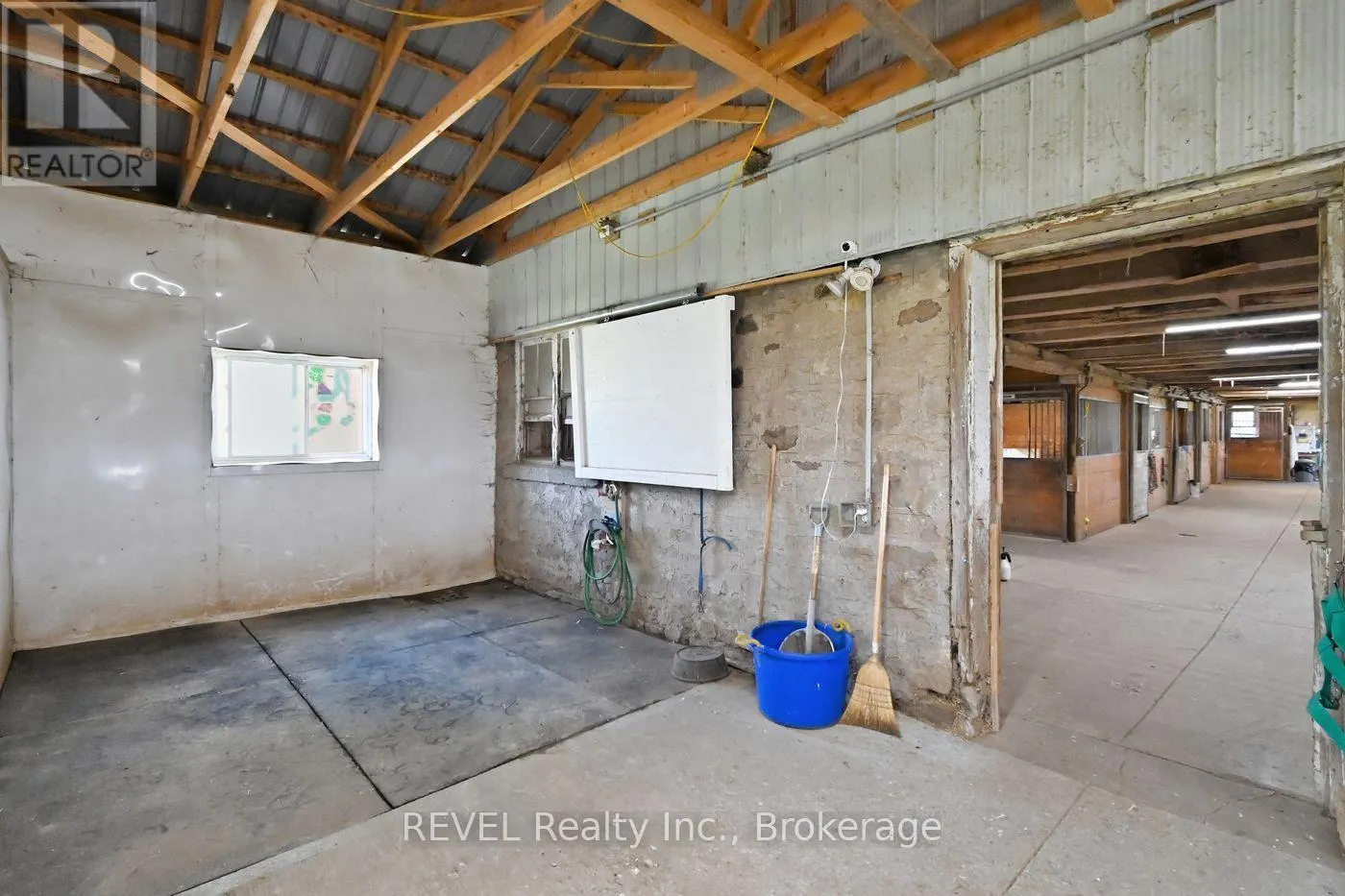 2986 WESSEL DRIVE