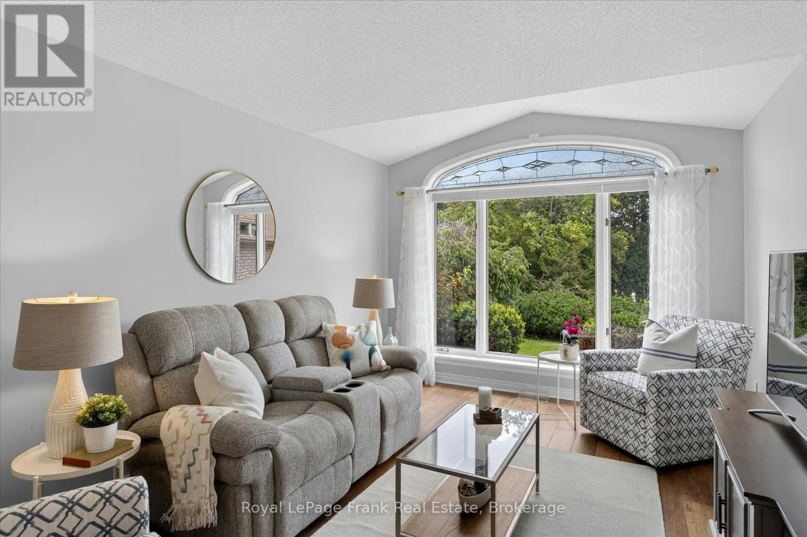 64 ISLAND BAY DRIVE