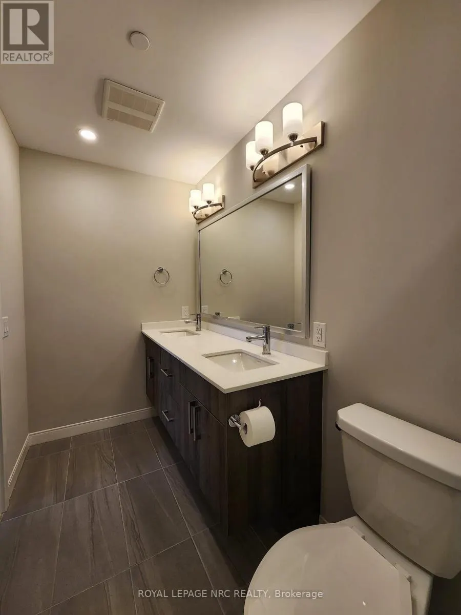 707 - 118 WEST STREET #707