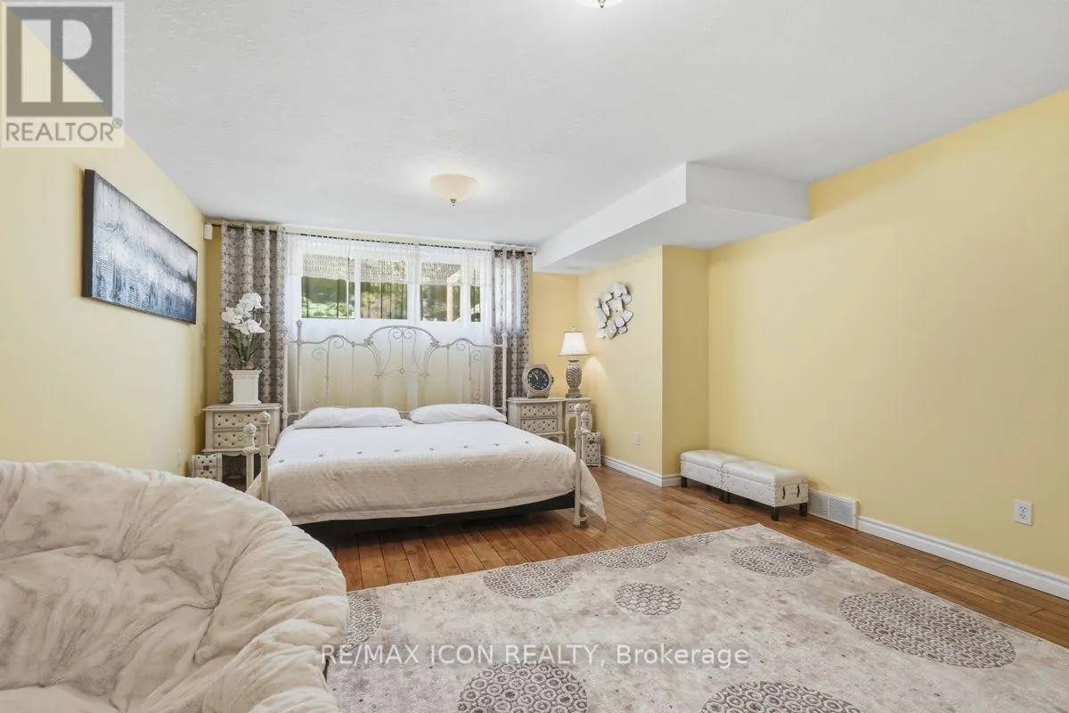 632 THORNWOOD DRIVE