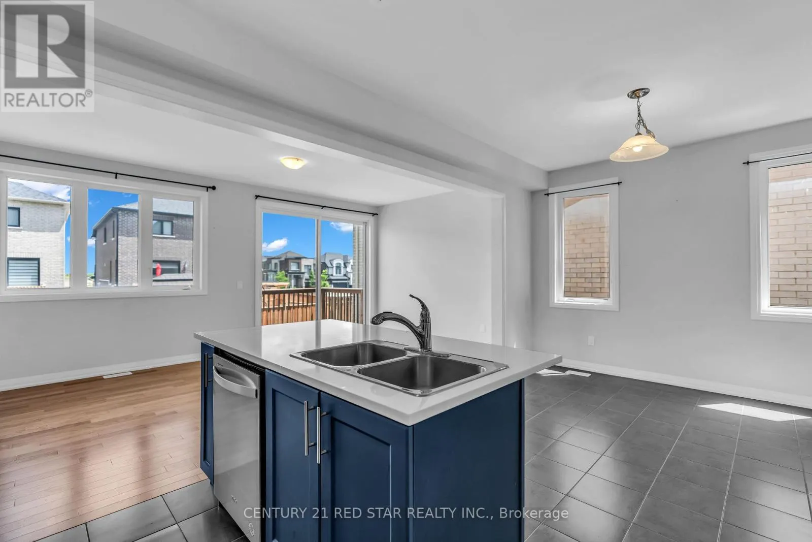 844 SOBESKI AVENUE