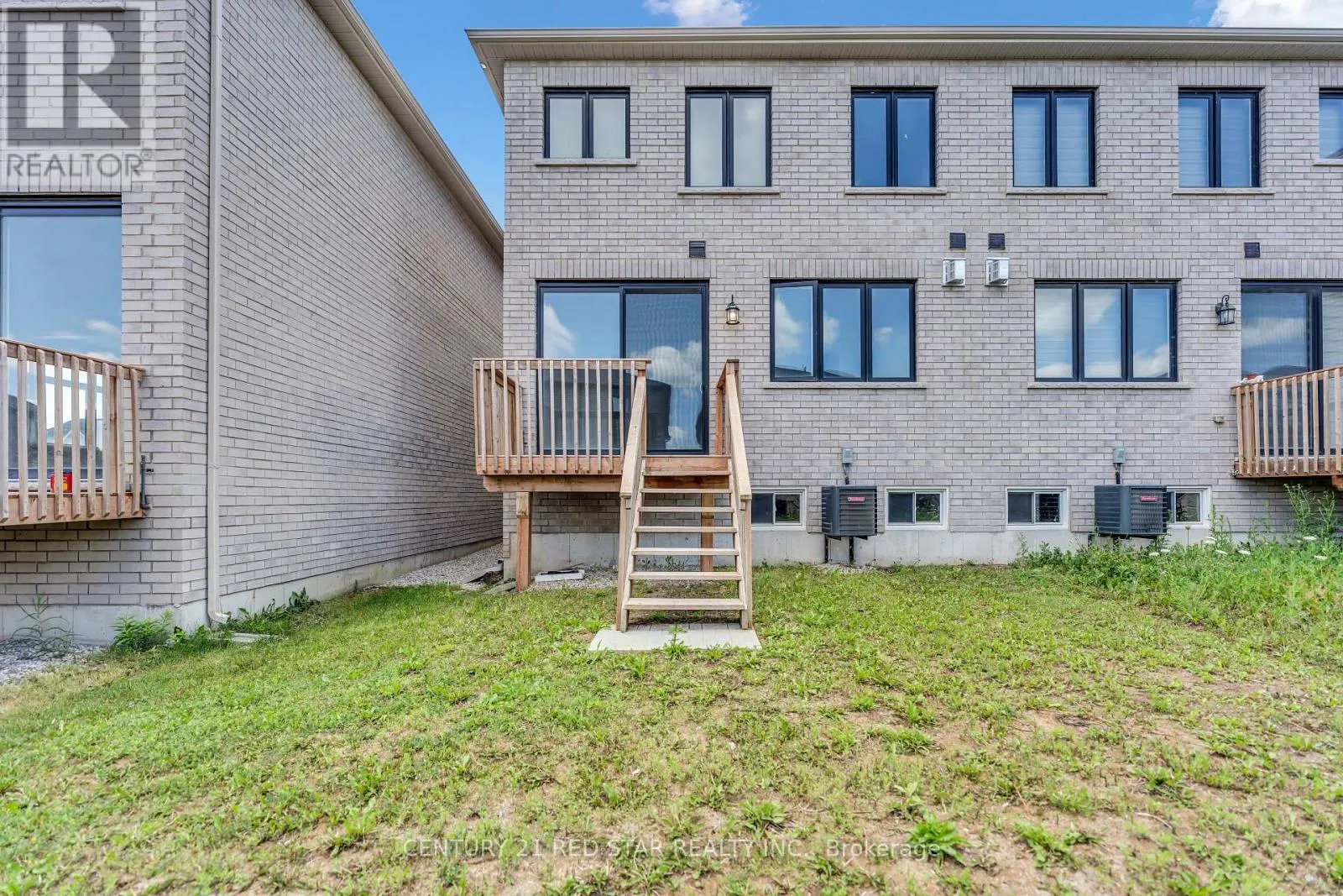 844 SOBESKI AVENUE