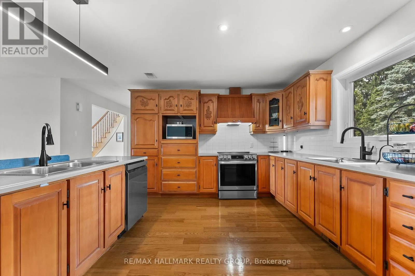 18407 COUNTY 2 ROAD