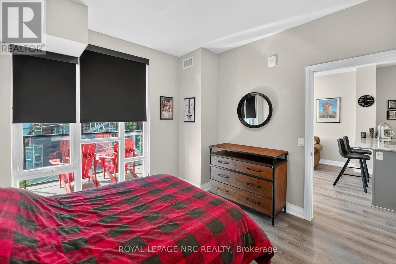 232 - 16 CONCORD PLACE #232