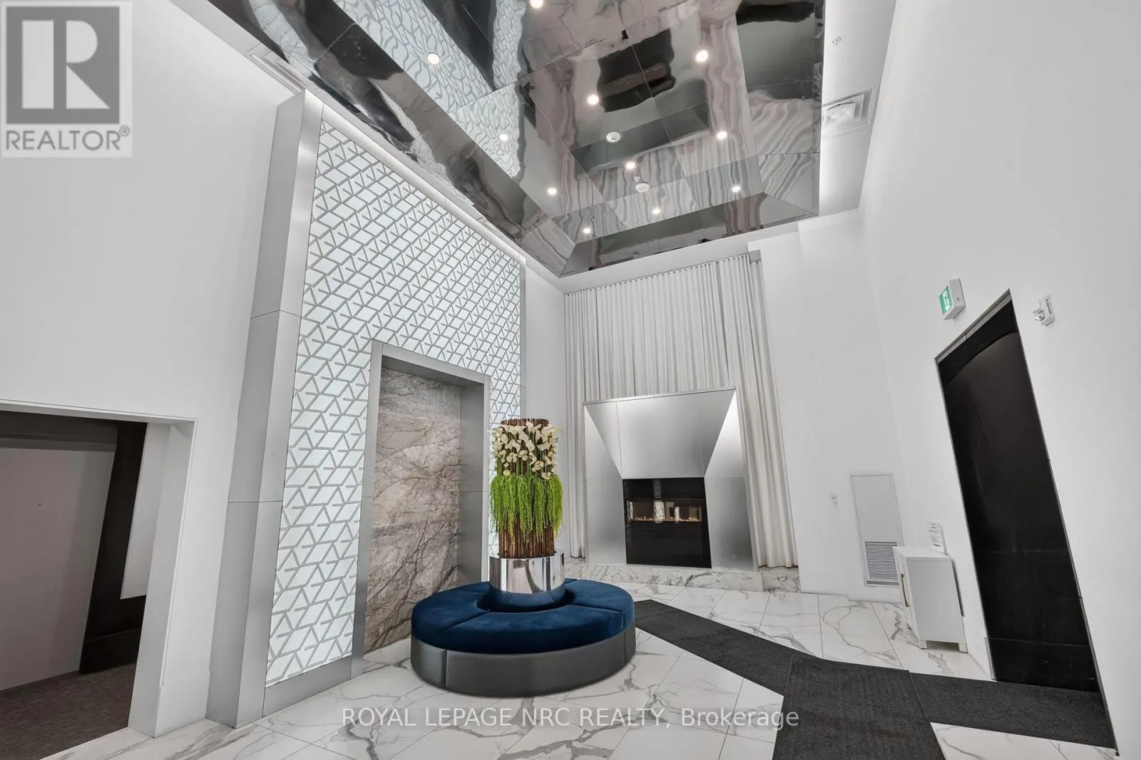 232 - 16 CONCORD PLACE #232