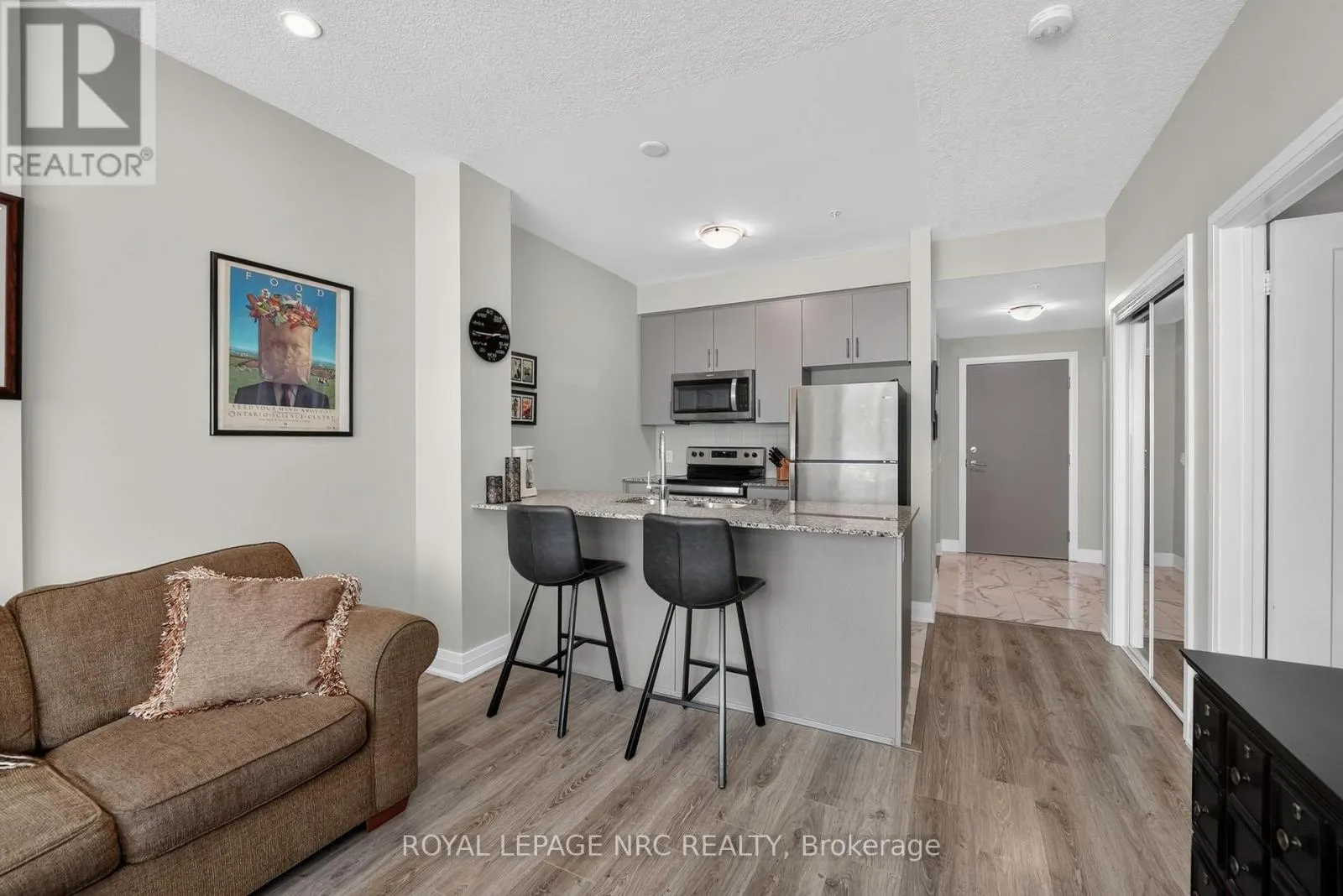 232 - 16 CONCORD PLACE #232