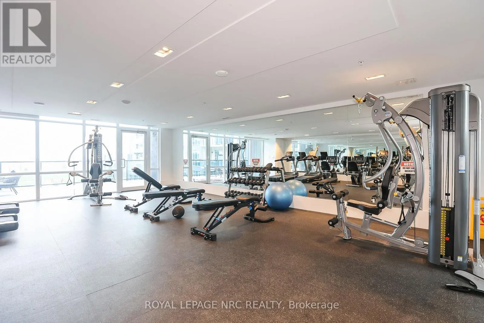 232 - 16 CONCORD PLACE #232