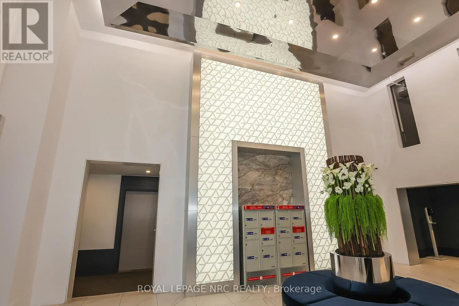 232 - 16 CONCORD PLACE #232