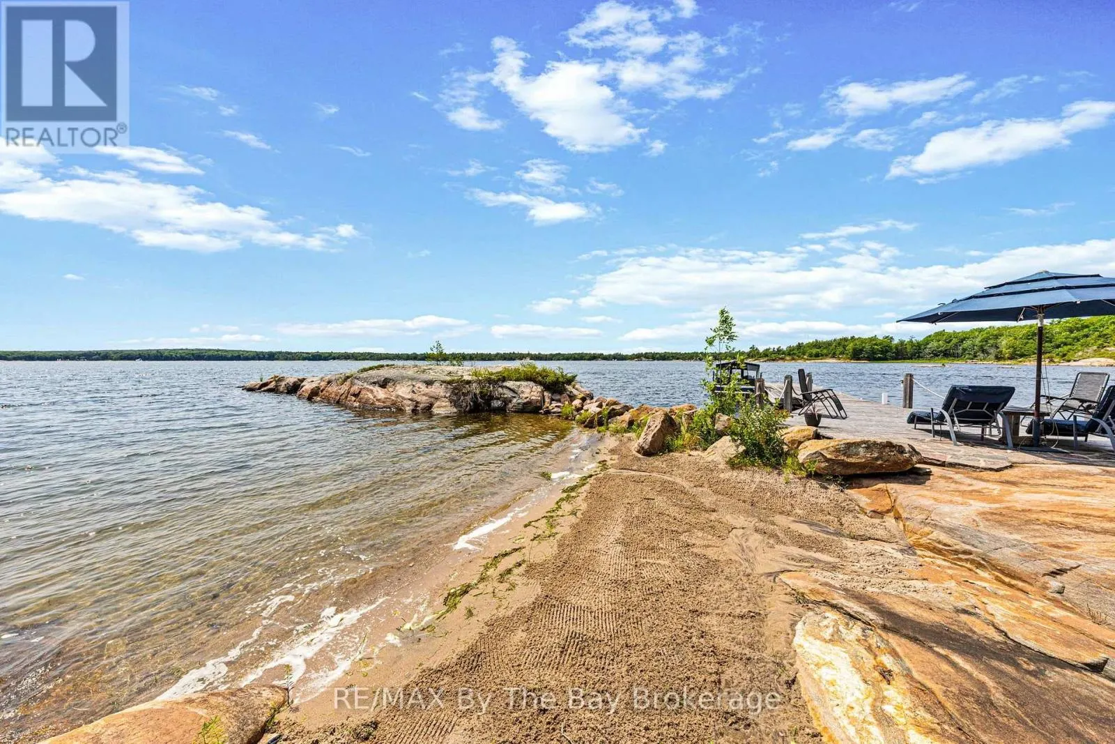 6686 ISLAND 1040/LITTLE BEAUSOLEIL ISLAND